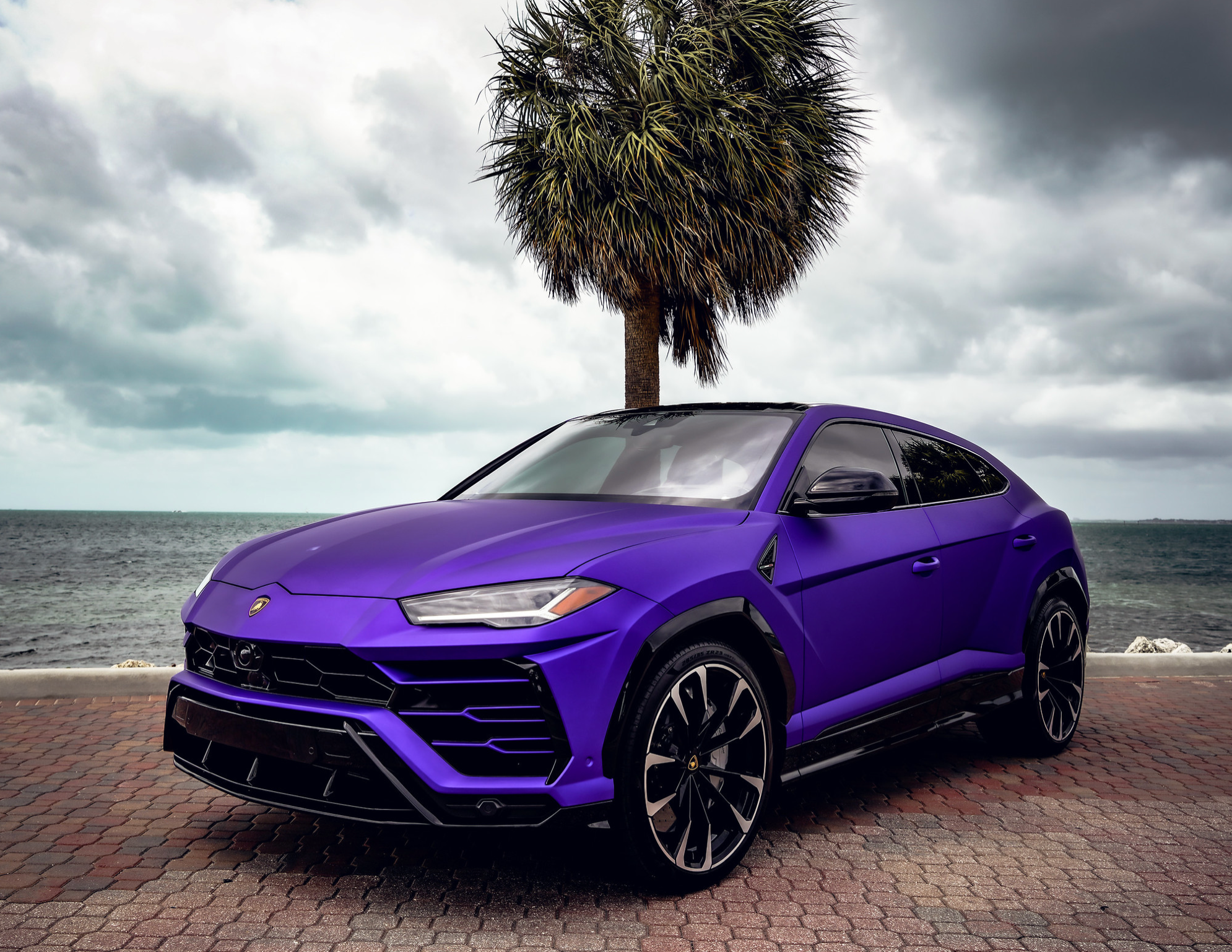 Purple 2022 Lamborghini Urus for Rent in Miami