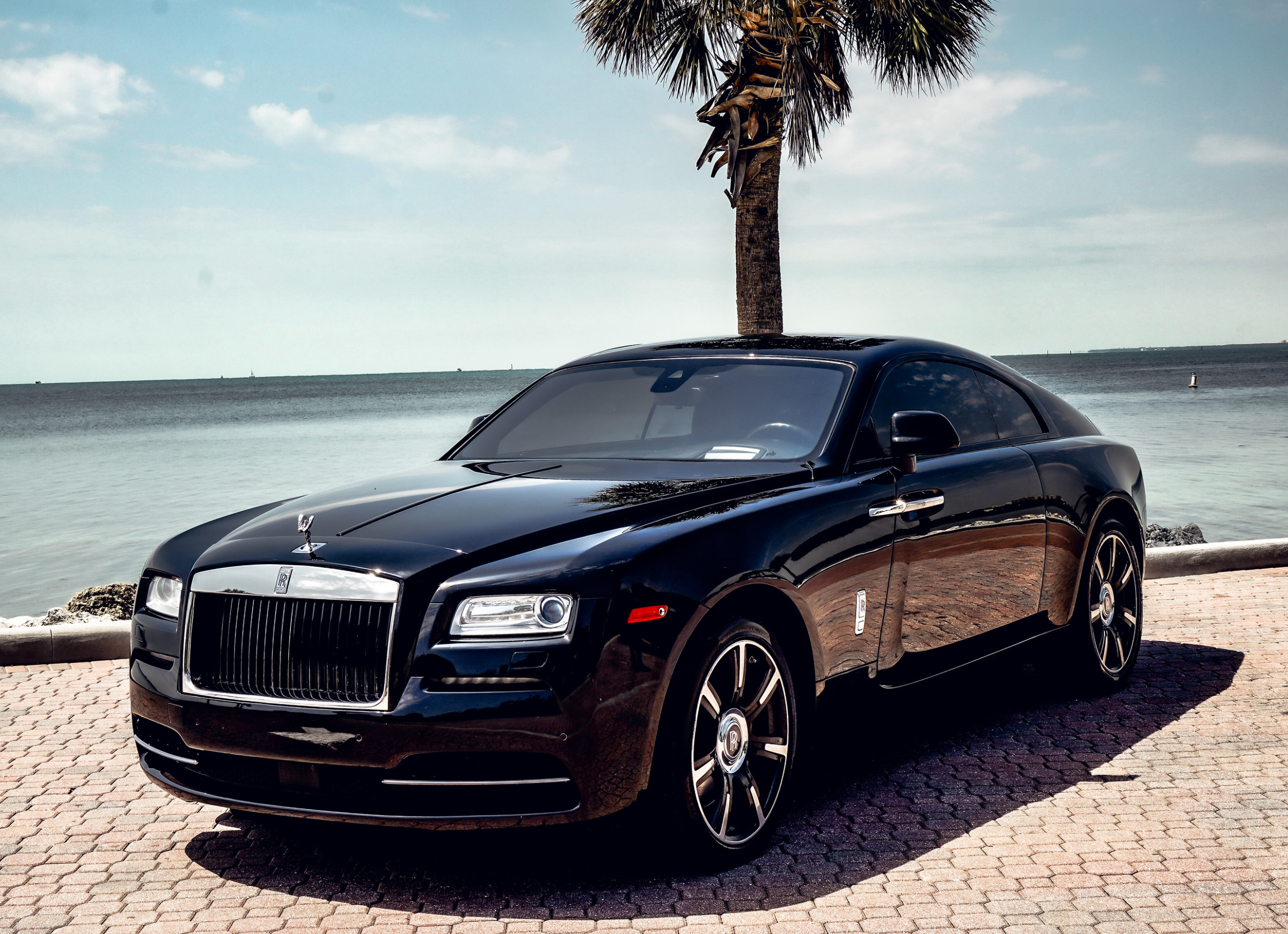 Rent Rolls-Royce Wraith Black Badge | EMC Exotic Rentals