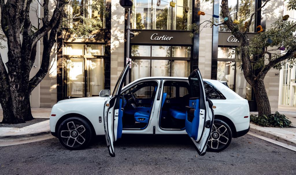 ROLLS ROYCE CULLINAN 2022 WHITE WITH STARLIGHT